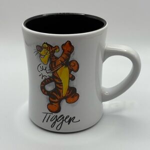 Large Disney Store Happy Tigger White Ceramic Coffee Mug Black Interior 16 Oz